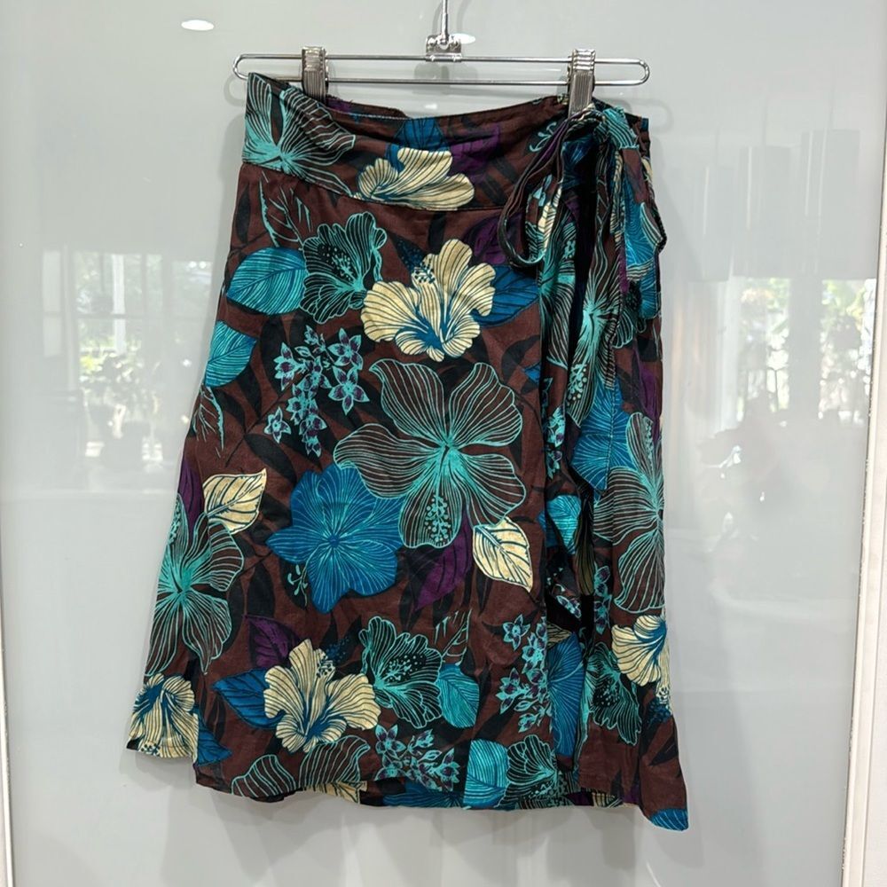 H&M Women's Brown Blue Floral Print Waist Tie Slit Flowly Skirt Sz 6